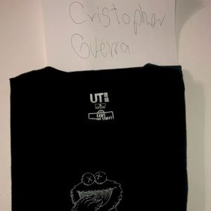 Kaws x Sesame Street x Uniqlo sz m, Black